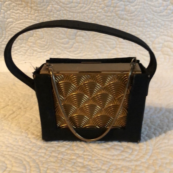 Fifth Avenue Accessories - Zell Fifth Avenue cigarette/ makeup case